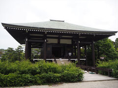 【中宮寺】本堂の菩薩半跏像（伝如意輪観音）をゆっくりと見学できました。