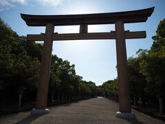 【橿原神宮】こちらも静かな境内でした。