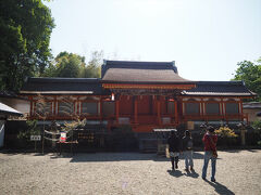 【休ヶ岡八幡宮】古来より薬師寺への参拝は、まずご鎮守である 休ヶ岡八幡宮に詣で身を清めてからというお作法が伝えられているとのこと。