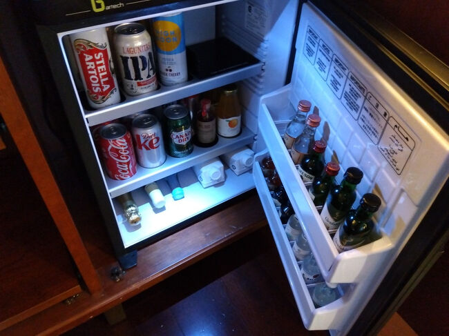 冷蔵庫内にパーソナルエリアがあるだけマシかな。