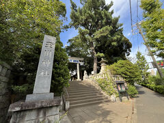 ４社目は玉川神社、等々力不動尊から歩いて15分くらいです。目黒通り沿いにありました