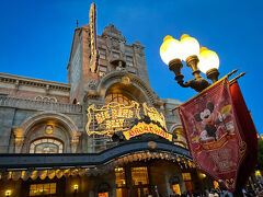 結局これまで、ランドには７回行きましたが、シーは12回です。
やはりBBBがあり、食べ物もおいしいからついついシーに足が向いちゃったわけです。
この日もランチはマゼランズ、ここはシーの王道、ハズレがありません。

万博行かないかわりに直近ディズニーには3回も行ってしまった。だってディズニーのほうが絶対に楽しいもん。