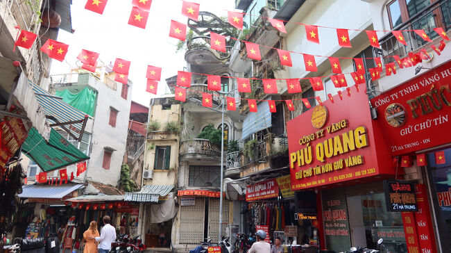 この日は、15年前道に迷った旧市街を散策です。<br />現在はGPSがあるから迷う事はないですよ