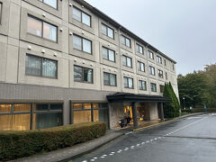 なんとか明るいうちに本日のお宿に到着です

森トラスト系のマリオットは
修善寺を5年ほど前に利用しました