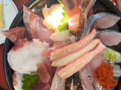 この日は３連休中日だったので３週間前に予約。10:30にお店に行った時点で”今日は予約で満席です”と案内が貼られてました。後日（平日）に行きましたが同じ案内が貼られていました。平日でも予約したほうが良さそうと思いました。