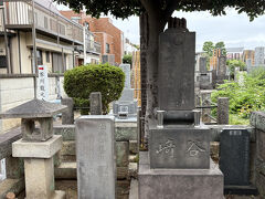 谷崎潤一郎の墓