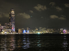 夜は香港島側からシンフォニー・オブ・ライツを鑑賞