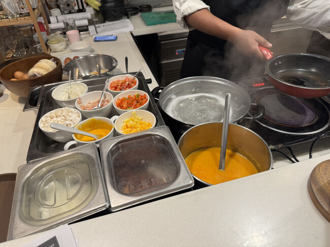 卵料理は作ってもらえます。麺料理は無し。