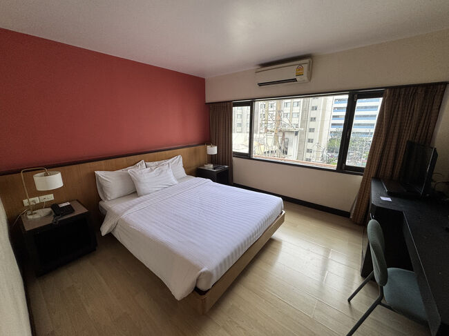 簡素な部屋ですが問題なし。