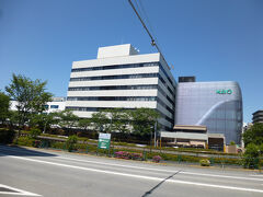 近くには花王の大きな建物も。墨田区が発祥の地です。