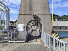 門司港に着いて、連絡バス～新門司駅～下関へと乗り継ぎ。進水式まで時間があったので、