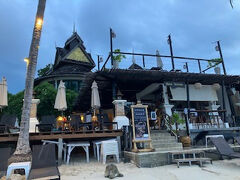 四日目の朝、ダラサムイでむかえる最初の朝です。
今日も天気はまずまずかな？できれば綺麗に晴れて欲しいのですが。