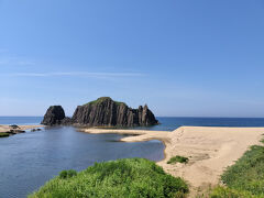 道の駅　てんきてんき丹後に駐車し、立岩まで歩きます。
