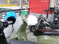 食後は近くに在るOne Bangkokへ。
昨年の10月にオープンしたのは知っていたけど来た事が無かったので来てみました。
