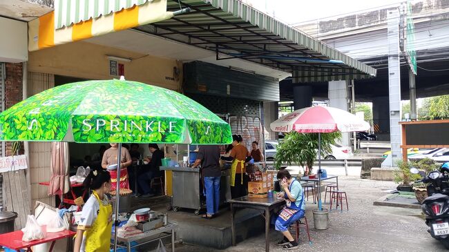 クイッティアオ ヒ?ンルア ラマ4<br />前回来た時にUターン禁止の場所でUターンして警察に捕まった場所の近く。<br />ここは知る人ぞ知る場所と言う感じ。<br />