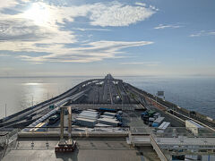 早朝から移動して、アクアライン「海ほたるPA」で休憩

気持ちの良い朝ですね～
おはようございます