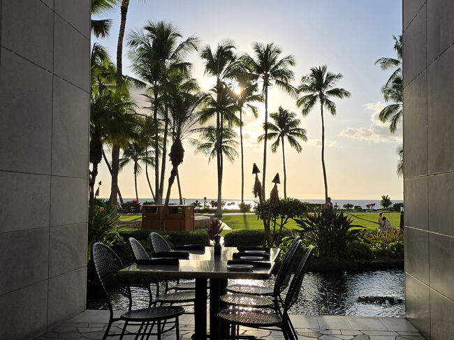 海が見える席をリクエストしておきました。