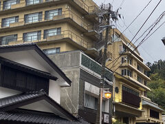 PM17:00すぎ今宵の宿が見えてきました。