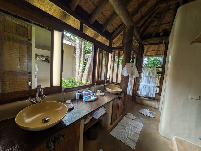 中庭ビューのダブルシンク