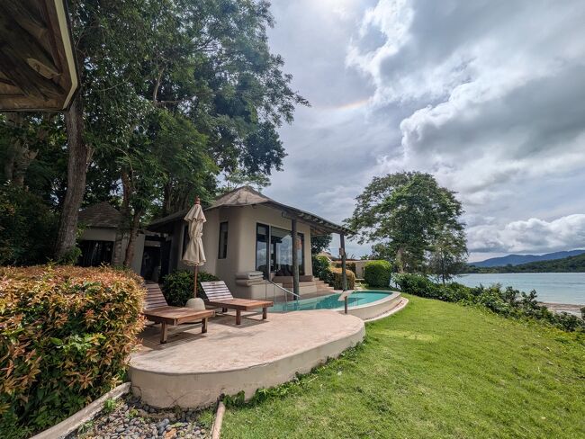 少し雲が多いけど、ナカアイランドにいる間はお天気に恵まれました。<br />