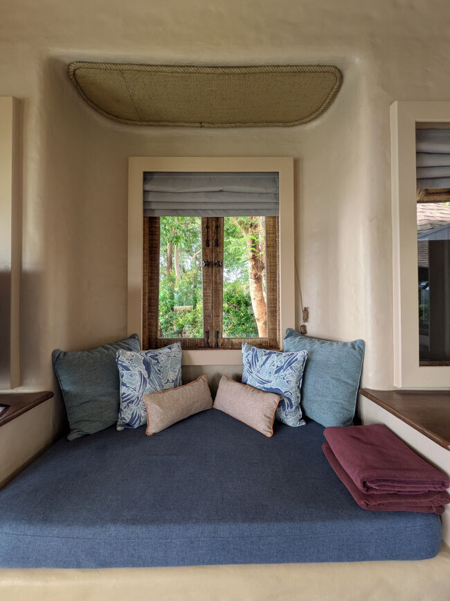 1室3名まで宿泊できるので、こちらのソファはベッドにもなる仕様