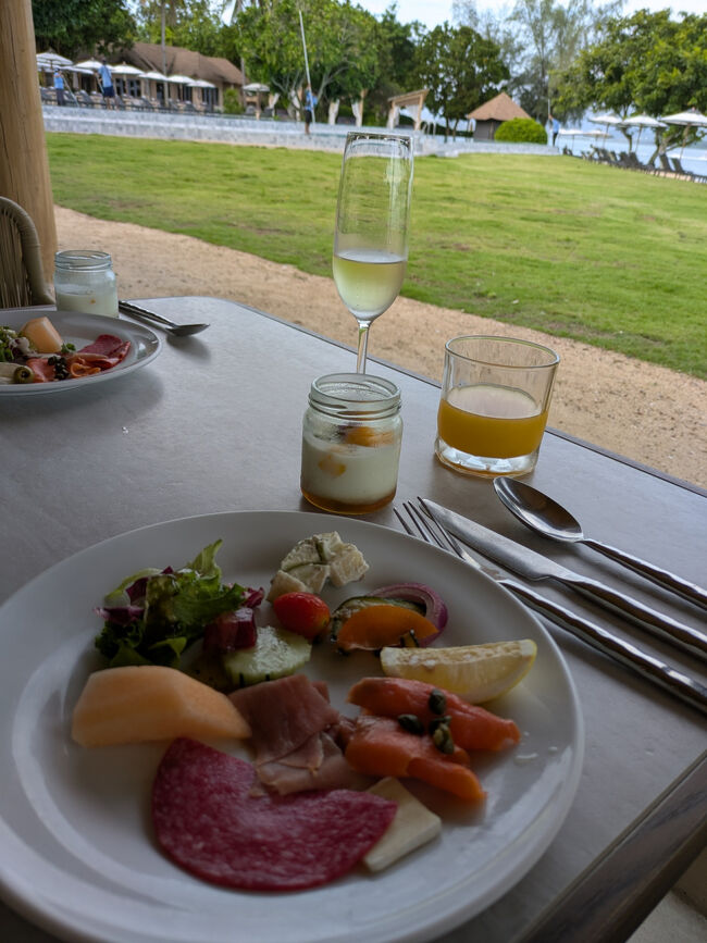 せっかくなのでスパークリングワインを少しだけ