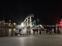 相変わらず人が多い。
この時間でも海側の商業施設に行っている人が多かったです。
次回は私も行かねば。