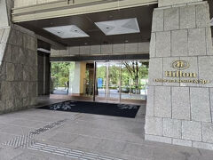 小田原駅からシャトルバスで20分

ヒルトン小田原に到着です。
久しぶりです。