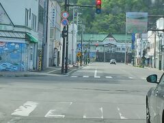 正面に見えるのは遠軽駅