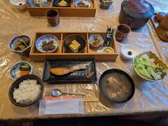 朝食。
やっぱりばいえるのごはんはおいしいです。