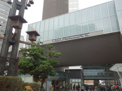 お城に向かいます。