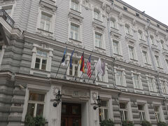 今日の宿を探しながら、あたりを散策
これは立派なホテル