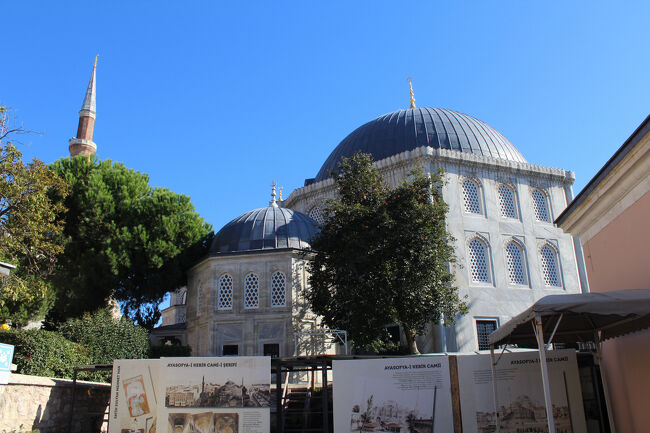 アヤソフィア、Sultan II Selim Türbesi。