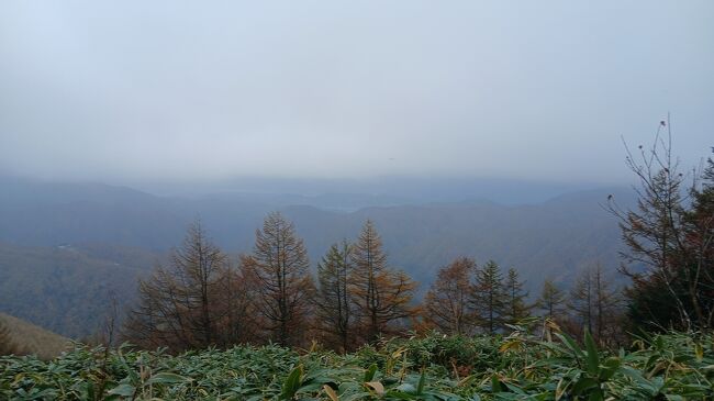 霧がかかり景色はなし