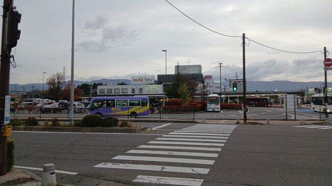 レンタカーを返却し塩尻駅から石和温泉駅へと移動