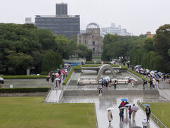 平和記念公園

横浜の慶應義塾大学日吉キャンパスに、地下壕（旧連合艦隊司令部跡）があるのは聞いていたが、横浜大空襲なんてものがあったとは知らなかった。
