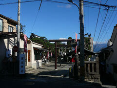 少し遠い権堂から善光寺へ行ったのは途中の神社で御朱印を集めるためでした

善光寺参道脇の西宮神社へ