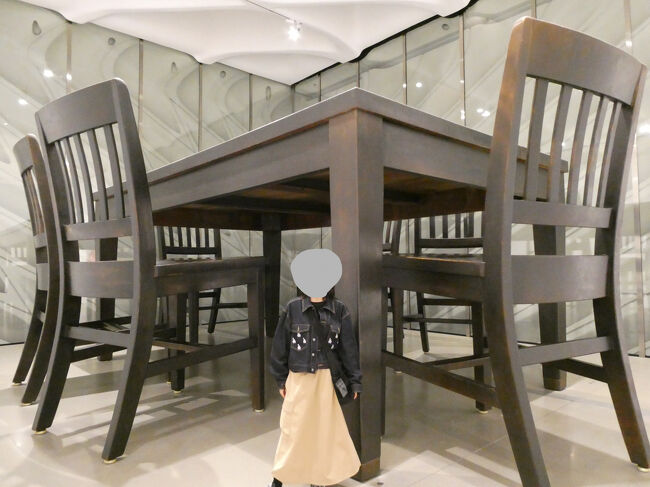 大きなテーブルセット