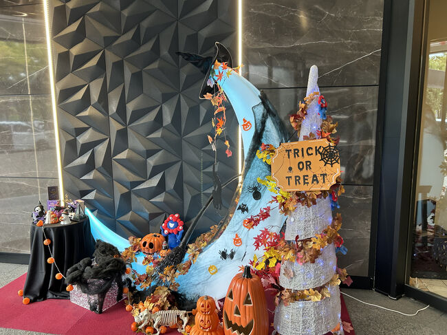 大阪万博の最寄り駅まで１駅のコスモスクエア駅からは、ホテルまでのシャトルバスがあるので便利でした。