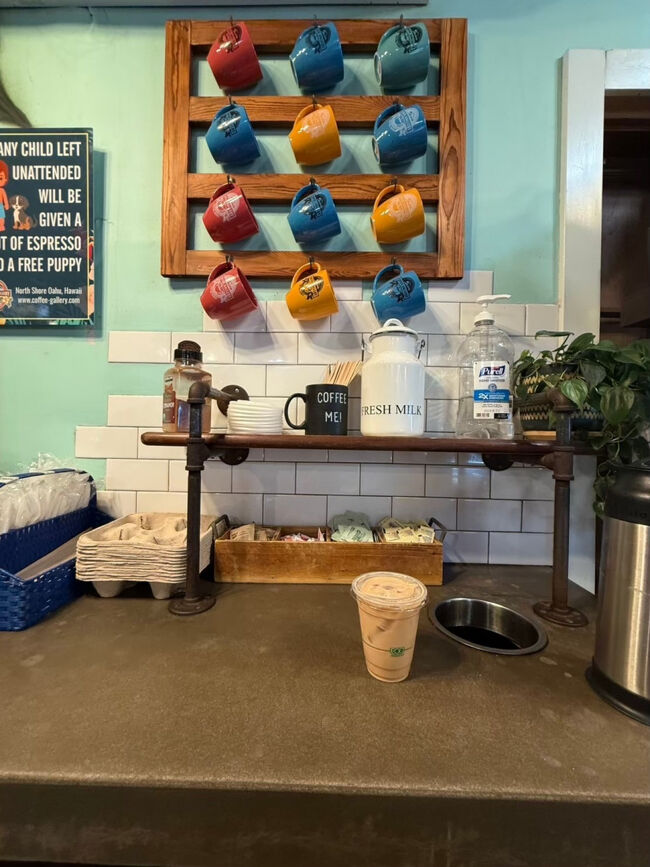 こちらがカスタマイズできるところです。この棚、家でも真似したいです。