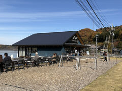 ao LAKESIDE CAFE
ここからの青木湖の眺めは綺麗です。