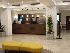 ようやく長かった2日目が終わります
たくさん飛行機移動して　着いたと思ったら歩き回って
はりきりシニアもさすがにお疲れよね
本当にお疲れさまでした~

おやすみなさい~

滞在3日目へ続く~　ここまでお読みいただきありがとうございました！！