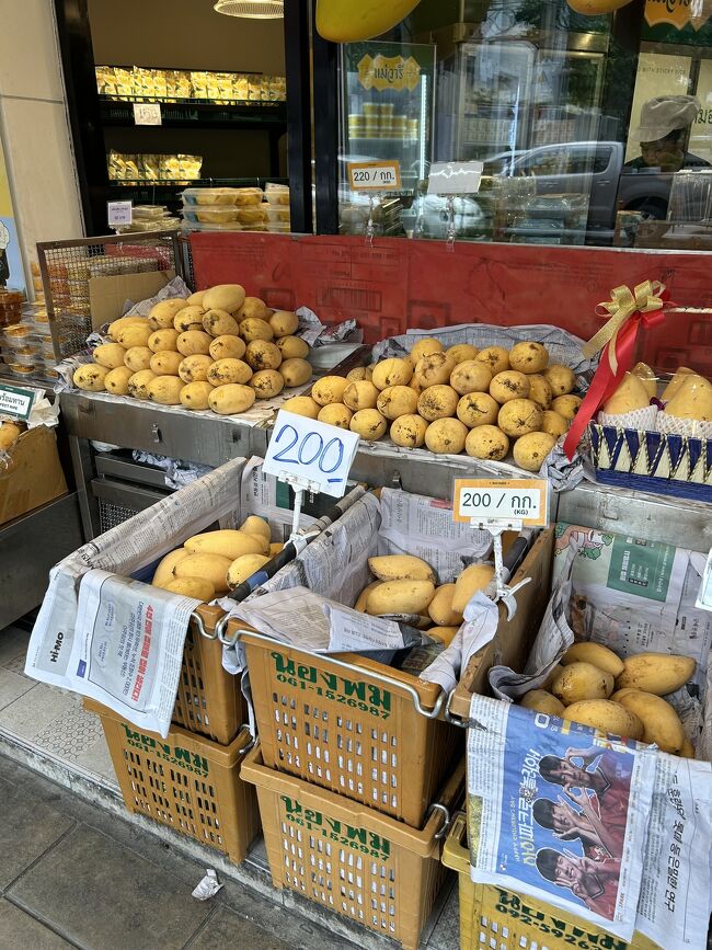 わぁ～やっと来れた～！<br />お目当てのカオニャオマムアンを購入。