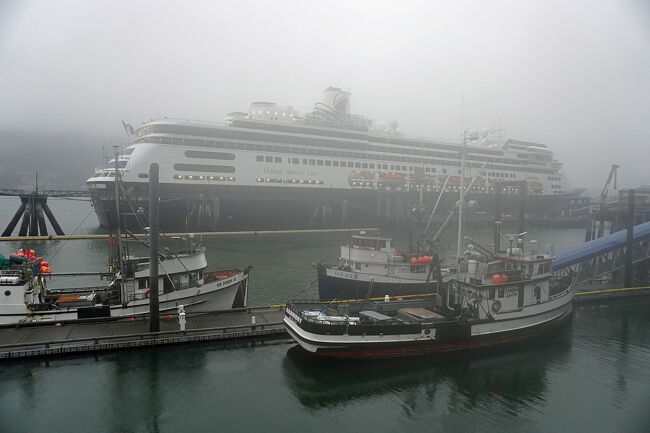 昼頃まで停泊していたロイヤルカリビアンのクァンタム・オブ・ザ・シーズはすでに出港していました。