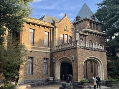 続いて洋館を見学します。