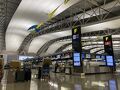 夜10時ごろの関空はガラガラ！