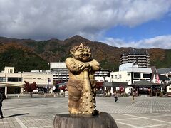 どことなく愛嬌のある鬼怒太くんのお出迎えです。