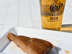 私は安定のクラフトビール＆こんにゃく　(900円)