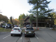 前編にて
　早朝に東京を出発し関越道をひた走り新潟県入り、本日の主戦場は阿賀野川流域のダム＆道の駅、北陸自動車道三条燕ICより阿賀野川流域を目指しつつ、道中の「道の駅　たがみ」を訪問後、川内山塊が源流の早出川にある「早出川ダム」を巡りました。

※前編の様子はこちら
　https://4travel.jp/travelogue/12016756

中編にて
　日本有数の水力発電品座である阿賀野川流域に出て道の駅「阿賀の里」「みかわ 巨木の里」を巡った後に新潟県内の阿賀野川のダム「揚川ダム」「鹿瀬ダム」「豊実ダム」を巡りました。
道の駅「阿賀の里」は阿賀野川で観光船に乗る事も可能な人気の道の駅でした。しかしダムは古くから電源開発に着手した阿賀野川は「地域に開かれたダム」と言う概念発足前に竣工したダムが多く、堤体に近寄れないダムが多く少し残念でしたが、どのダムも水量豊かな阿賀野川にあるので放流シーンは中々迫力がありました。

※中編の様子はこちら
　https://4travel.jp/travelogue/12017646

※写真は中編の最終地「揚川ダム」「鹿瀬ダム」「豊実ダム」のダムカード配布場所「かのせ温泉　赤湯」