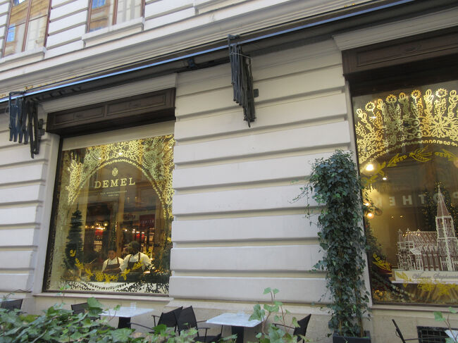 ザッハトルテで有名なＤＥＭＥＬ。残念ながら立ち寄りませんでした。